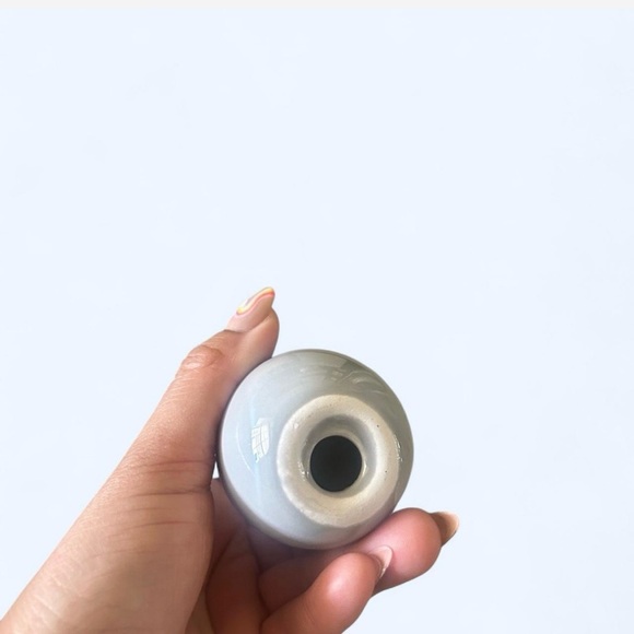 Gray Bunny Egg Decor - Picture 4 of 4